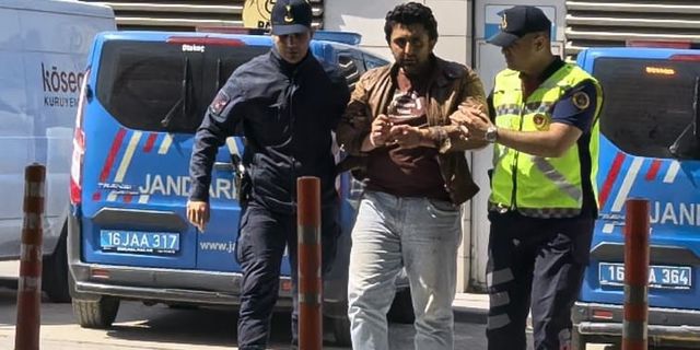 Bursa'da jandarmaya ekiplerine saldıran genç tutuklandı