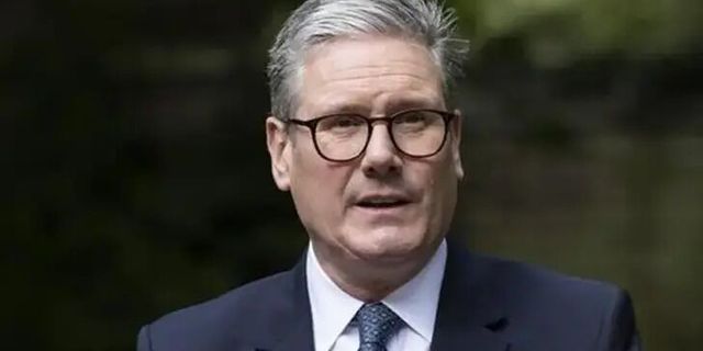İngiltere Başbakanı Keir Starmer istifa etti