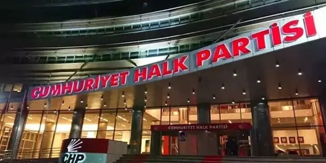 CHP'de 8 il başkanı daha görevden alındı