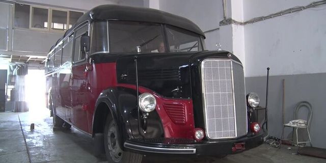 Dünyada sayılı kalan otobüsler Bursa'da tekrar restore ediliyor