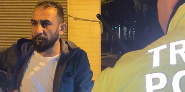 Alkollü yakalanan sürücü, ekiplere ‘abartmayın’ diyerek çıkıştı