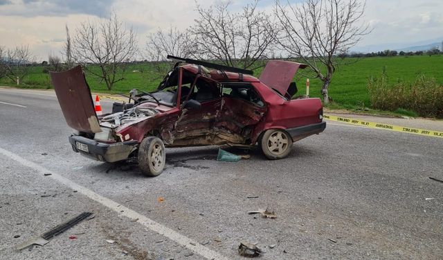 İzmir Tire ilçesinde feci kaza: Cihangir Seferli öldü, 2 ağır yaralı