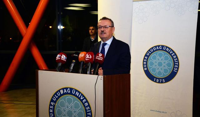 Uludağ Üniversitesi Rektörü Ahmet Saim Kılavuz, helallik istedi