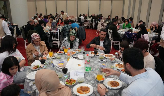 Bursa'da çölyak hastalarına glütensiz iftar yemeği