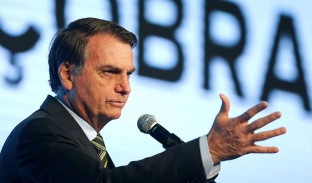 Eski Başkan Jair Bolsonaro, beyan etmediği mücevherler için ifade verdi