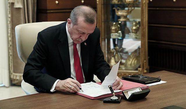 Cumhurbaşkanı Erdoğan, o isimleri görevden aldı