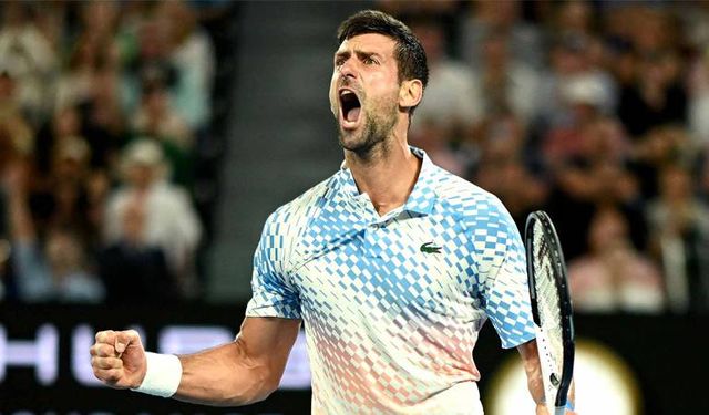 Sırp tenisçi Novak Djokovic'den galibiyetli dönüş