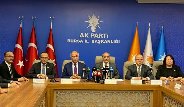 Azerbaycan heyeti AK Parti Bursa İl Başkanlığı’nda 
