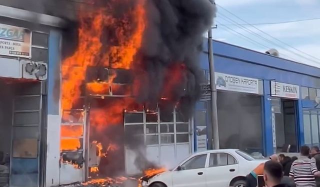 Bursa'da metal sanayide korkunç yangın: 4 işyeri ve 3 araç hasar gördü