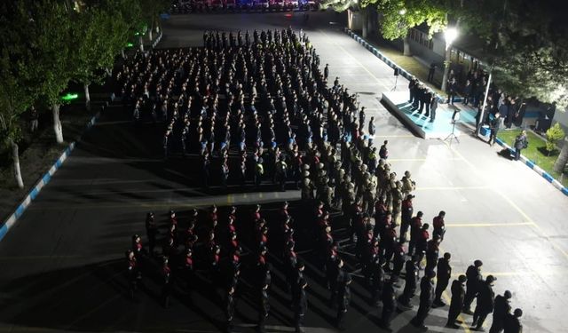 İzmir’deki ‘Kökünü Kurutma Operasyonu’nda 310 gözaltı