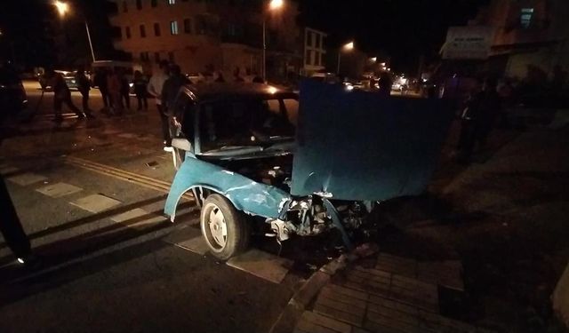 Çorum'da trafik kazası: 3 yaralı