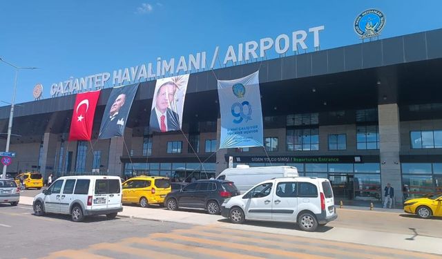 Gaziantep Havalimanı'nda tanımlanamayan cisim paniği! Uçuşlara kapatıldı