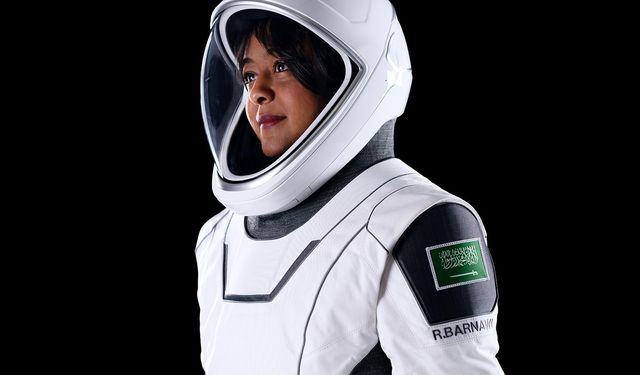 İlk Suudi kadın astronot Rayyanah Barnawi Uluslararası Uzay İstasyonu’nda