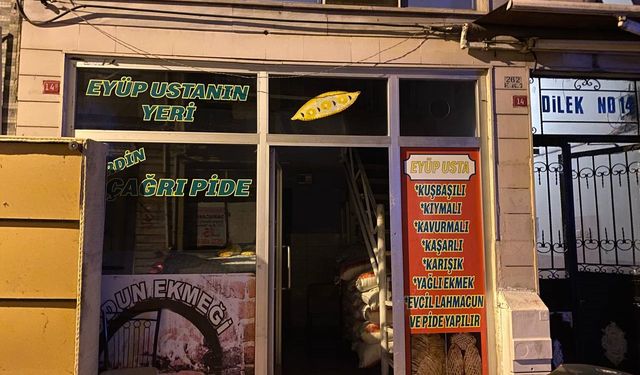 Fatih'te pideci dükkanında yangın: Yaralılar var