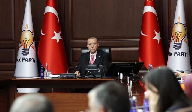 Cumhurbaşkanı Erdoğan, seçim değerlendirmesi için AK Parti MYK'yı topladı