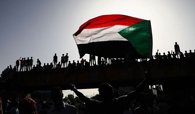 Sudan'da insani ateşkes 72 saat daha uzadı