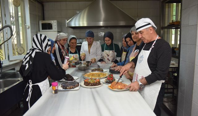 Bursa Yıldırım'daki pastacılık kursu, istihdama destek oluyor