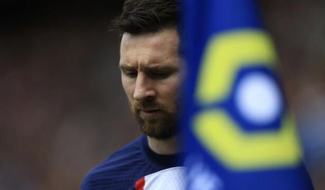 Messi, PSG'den ayrılıyor