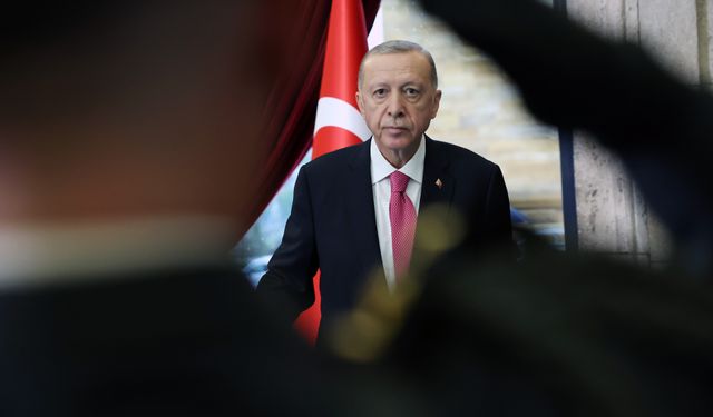 Cumhurbaşkanı Erdoğan, yemin töreninin ardından Anıtkabir'i ziyaret etti