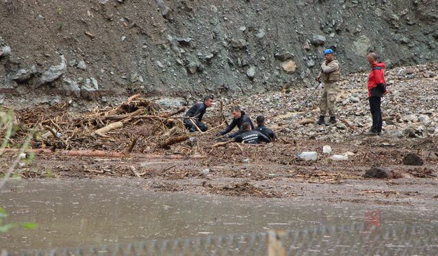 Amasya'da sel felaketi: Murat Ekşi'nin cansız bedenine ulaşıldı