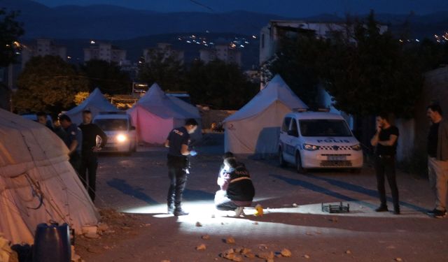 Kahramanmaraş Dulkadiroğlu ilçesinde iki aile arasında silahlı kavga: 2 ölü, 7 yaralı