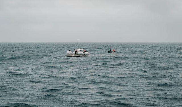 Titanik enkazına turist taşıyan denizaltı kayboldu