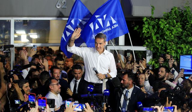 Yunanistan’da seçimin galibi Miçotakis’in lideri olduğu Yeni Demokrasi Partisi oldu