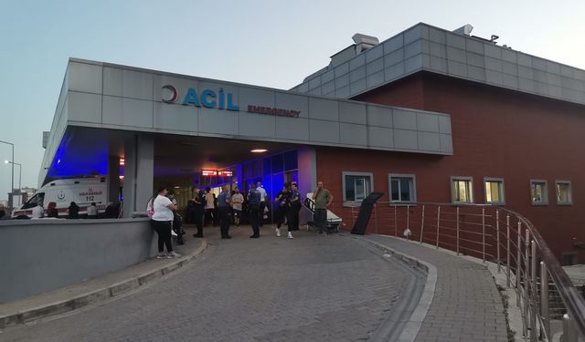 İzmir Karşıyaka ilçesinde Mavibahçe AVM’de kanlı Çakal konseri: 1’i ağır 3 yaralı