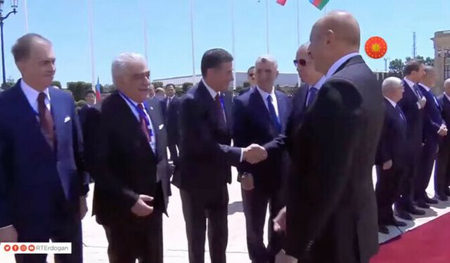 Cumhurbaşkanı Erdoğan'ın Bakü ziyaretinde Sinan Oğan da heyette