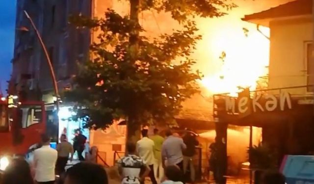 Kırklareli'de pide salonu alev alev yandı