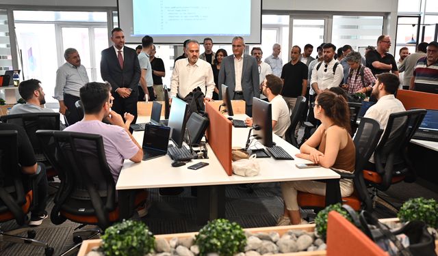 Bursa'da gençlerin yazılım kariyerlerini belirleyecek proje