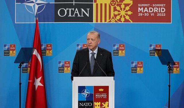 Cumhurbaşkanı Erdoğan'dan İsveç'in NATO üyeliği ve tahıl koridoru açıklaması