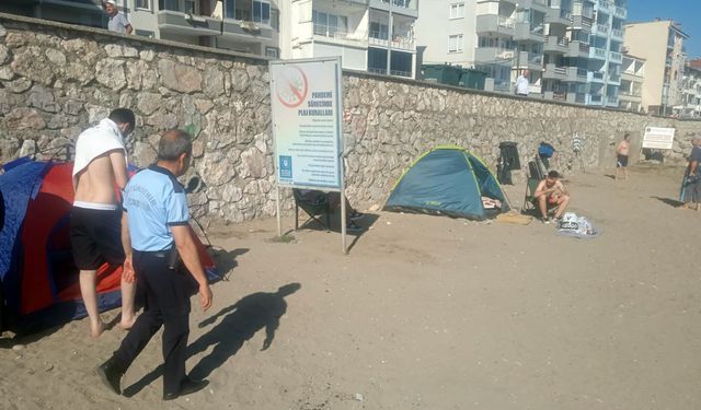 Bursa'da zabıta ekiplerinden ‘çadır’ operasyonu!
