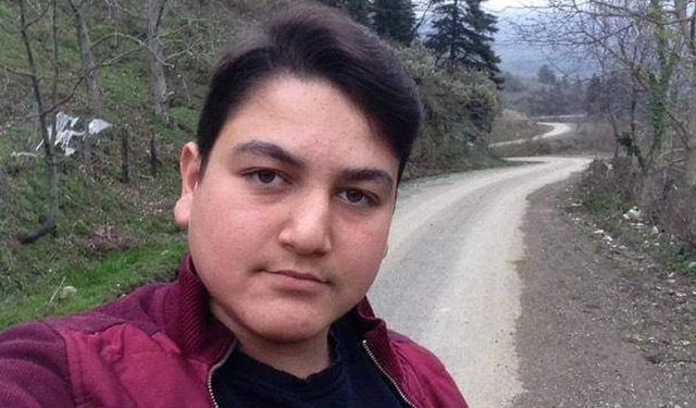Kastamonu Çatalzeytin ilçesinde maganda kurşunu ile 18 yaşındaki Mehmet Ali Topcu hayatını kaybetti