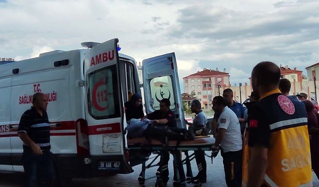 Sivas Şarkışla ilçesinde dengesini kaybedip düşen Mehmet Koç traktörün üzerinden geçmesiyle öldü