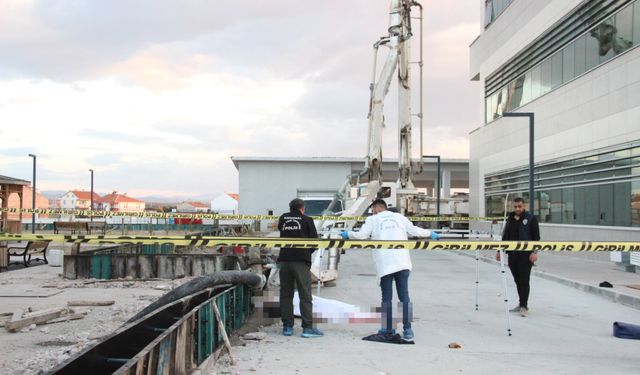 Karaman Ağız ve Diş Sağlığı Merkezi bahçesinde beton pompası faciası: 1 ölü, 2 yaralı