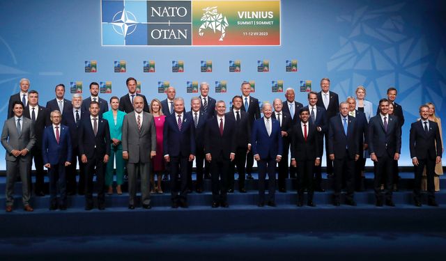 NATO 90 maddelik Vilnius Bildirisi yayınladı