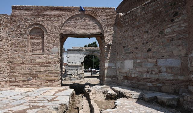 Bursa İznik'in tarihi surları Büyükşehir koruması altında