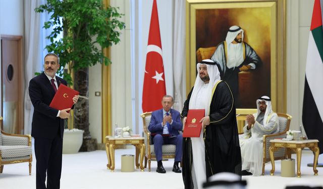 Türkiye ile BAE arasında 50.7 milyar dolarlık 13 anlaşma imzalandı
