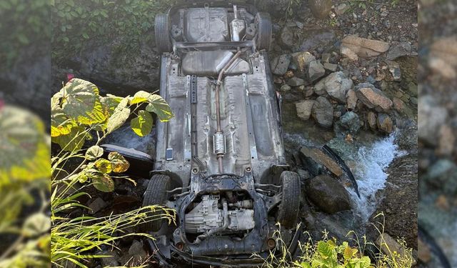 Rize Çayeli'de feci kaza! Otomobil köprüden düştü: 1 ölü