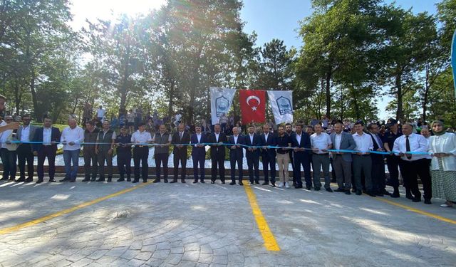 Bursa’da Cumalıkızık Orman Parkı’nın açılışı yoğun katılımla gerçekleşti
