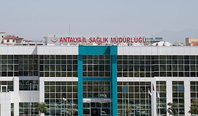 Antalya İl Sağlık Müdürlüğü'nden Covid-19 varyantı nedeniyle 'ziyaretçi yasağı' açıklaması