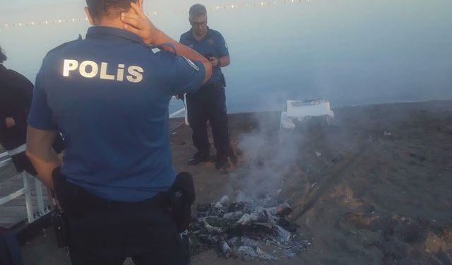 Bursa'nın İznik Gölü plajında şezlongları yakan kızlar gözaltında