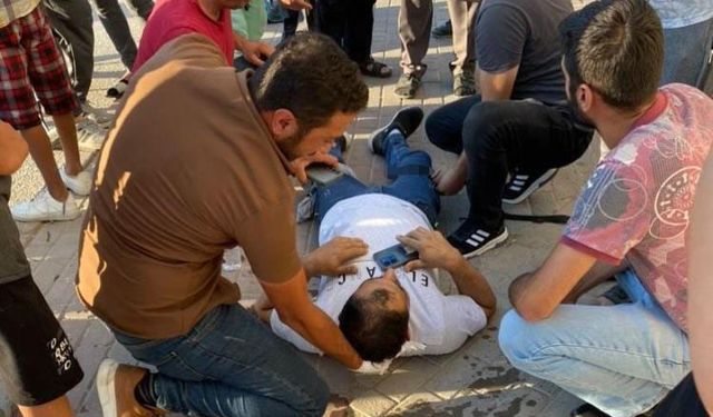 Bursa İnegöl ilçesinde tartıştığı arkadaşını cami önünde vurdu