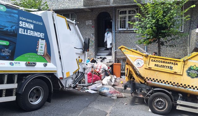 Gaziosmanpaşa’da 4 kişilik ailenin yaşadığı evden 5 ton çöp çıktı
