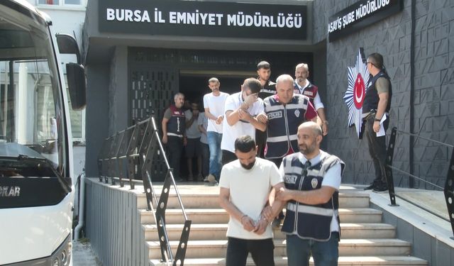 Bursa'da 50 adrese şafak operasyonu!