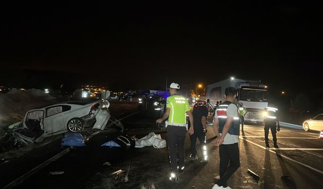 Nevşehir - Ürgüp karayolunda cip ile otomobil çarpıştı: 4 ölü, 2 yaralı