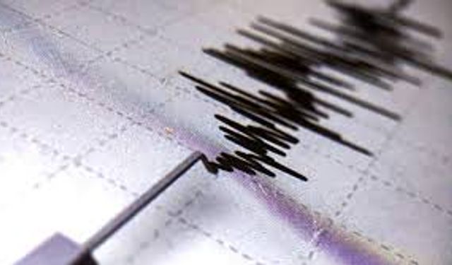 Afganistan'da 5.8 büyüklüğünde deprem