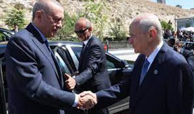 Cumhurbaşkanı Erdoğan ve Bahçeli görüşmesi sona erdi