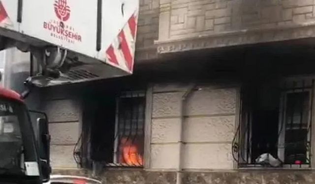 İstanbul'da madde bağımlısı adam eşi ve çocuklarının olduğu evi yaktı